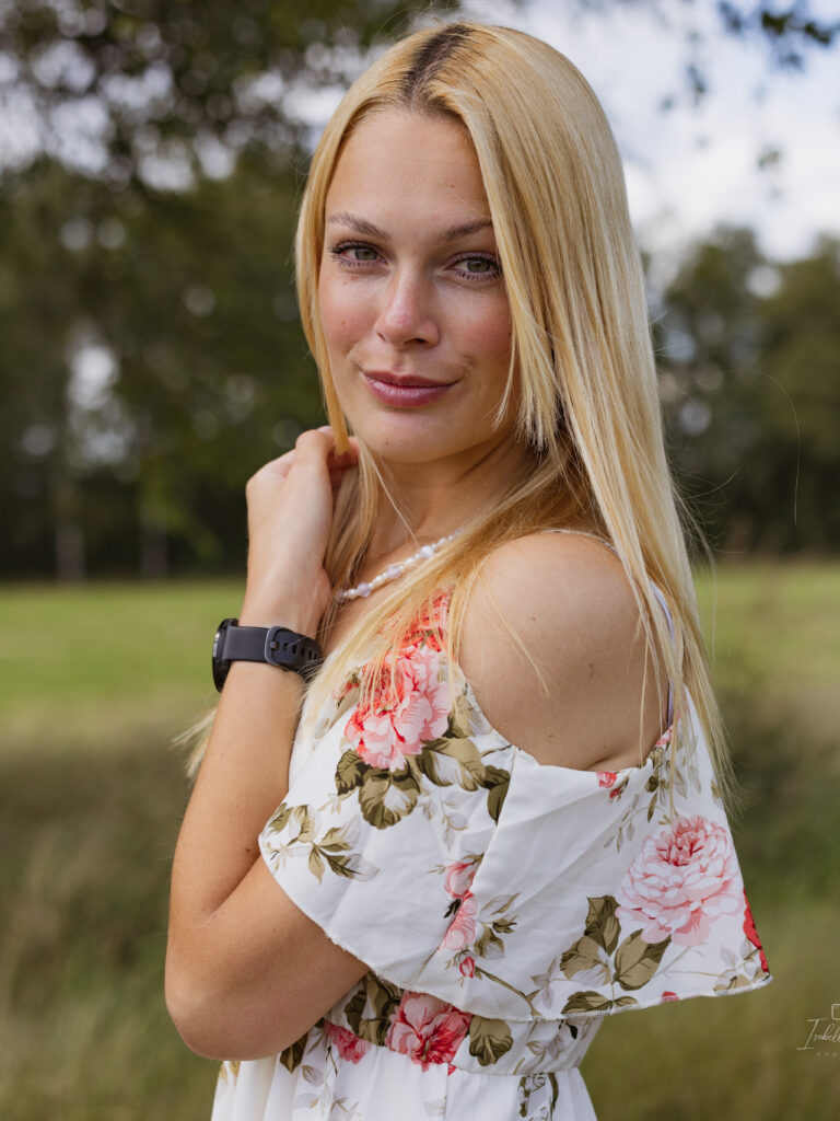 Blond Frau Shooting Natur